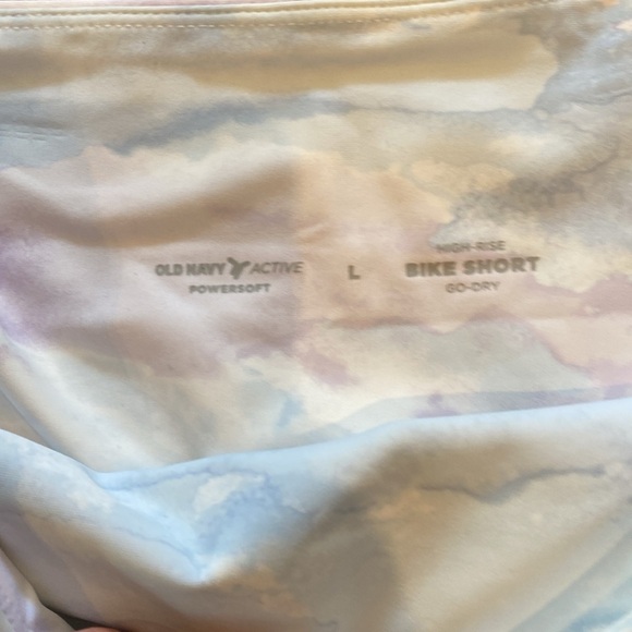 Old Navy Bike Shorts - Picture 2 of 4